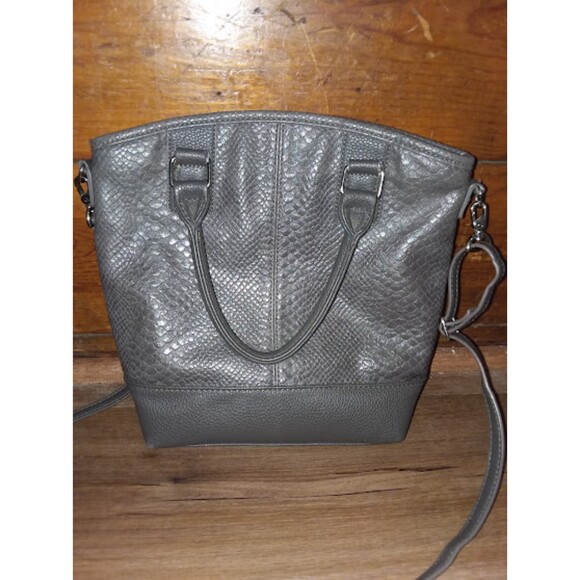Jewell Handbag Thirty-One Cross Body Grey Snake Skin  Loaded with Pockets - Picture 6 of 8